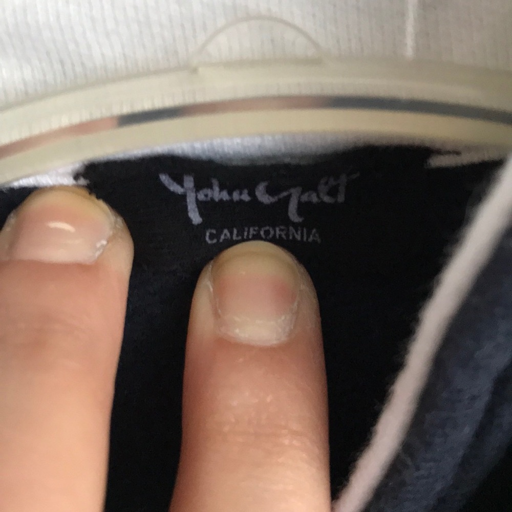 Brandy Melville Navy Stripe Quarter ZIP - Picture 2 of 3